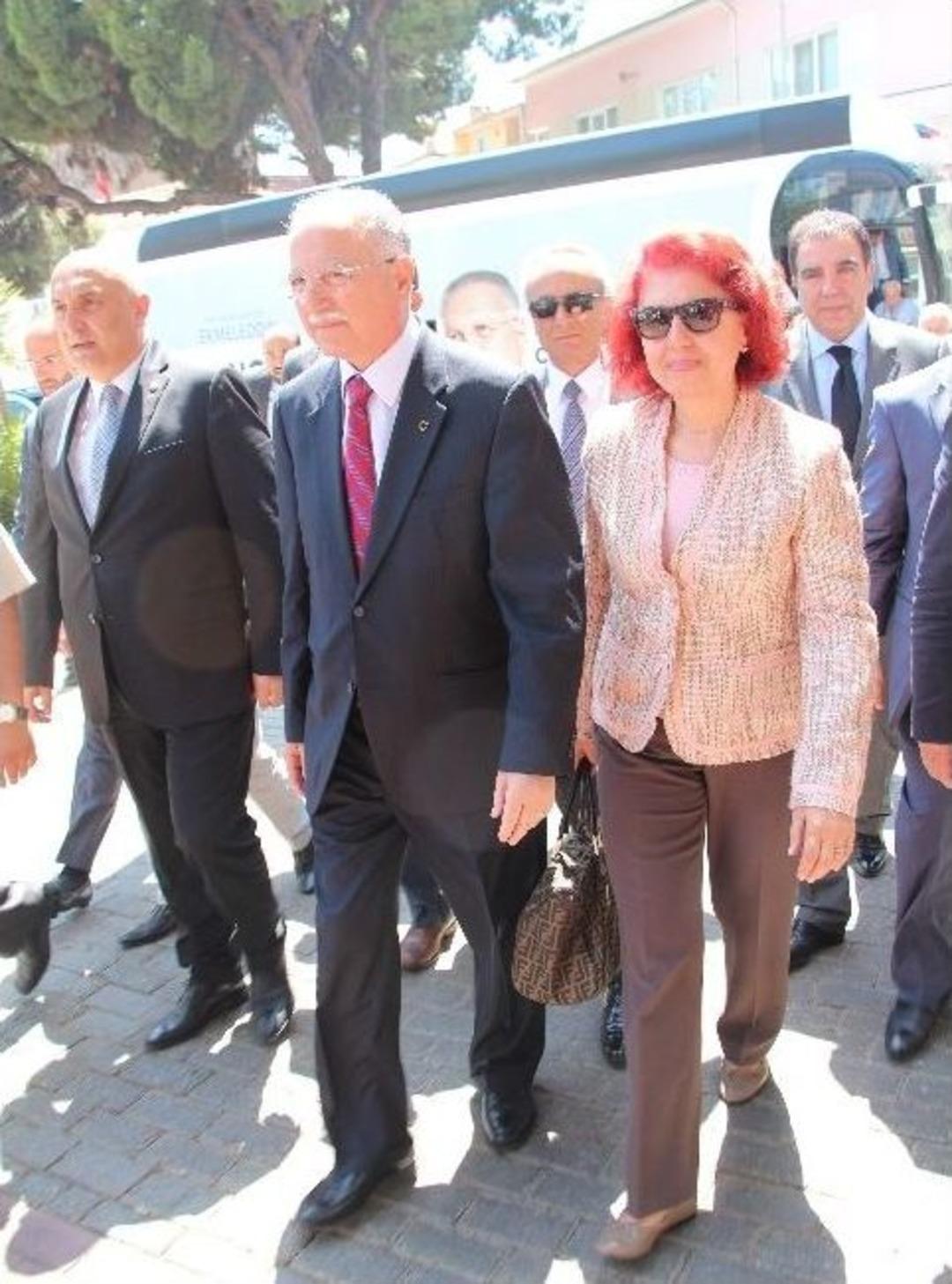 Cumhurbaşkanı Adayı İhsanoğlu&rsquo;dan Aydın&rsquo;da Protokol Ziyaretleri