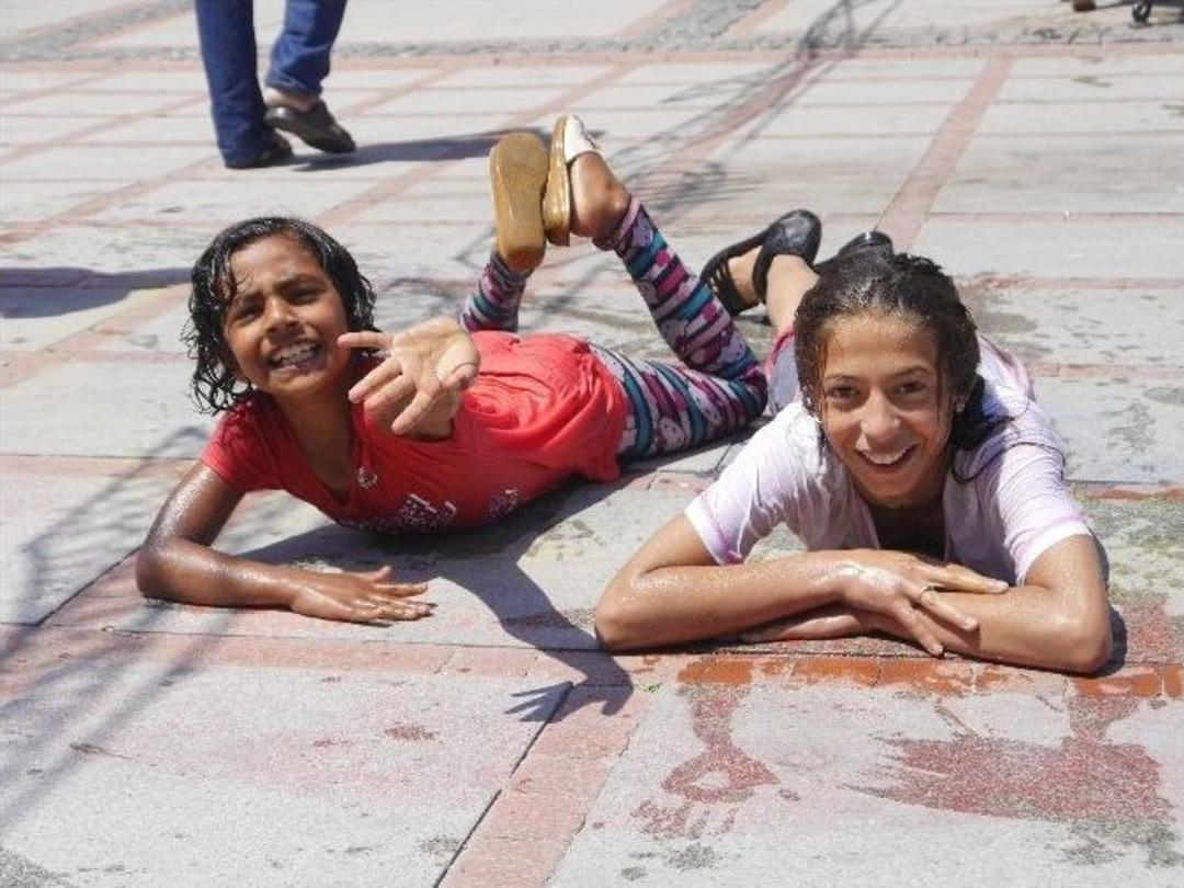 Sara&ccedil;lar Caddesi Plajı