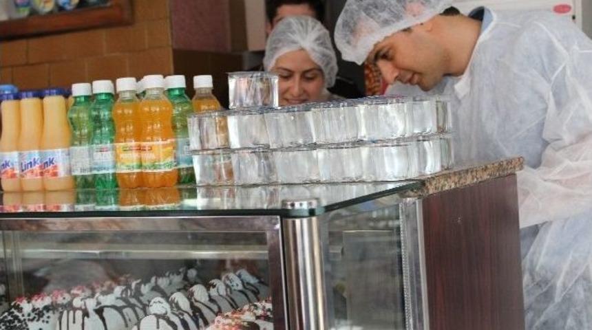 Karab&uuml;k'te Bin 667 İş Yerinde Gıda Denetimi Yapıldı