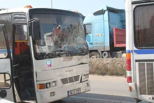 Otobüsler Birbirine Girdi: 10 Yaralı