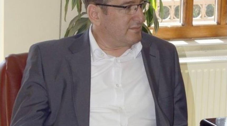 Bandırma Devlet Hastanesi Başhekimi Muzaffer Şenveli;