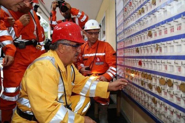 Bakan İftarını Yer Altında A&ccedil;tı 2