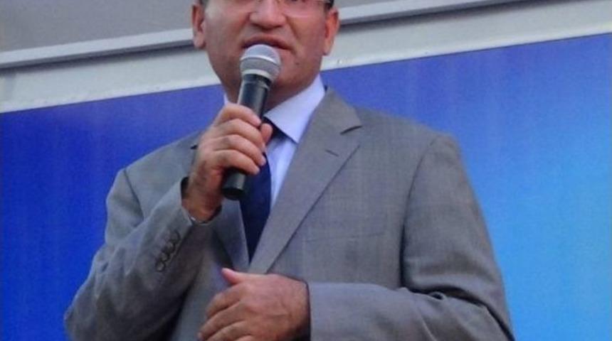Adalet Bakanı Bekri Bozdağ: &ldquo;t&uuml;rk Milleti İlk Defa Cumhurbaşkanı&rsquo;nı Kendisi Se&ccedil;ecek&rdquo;
