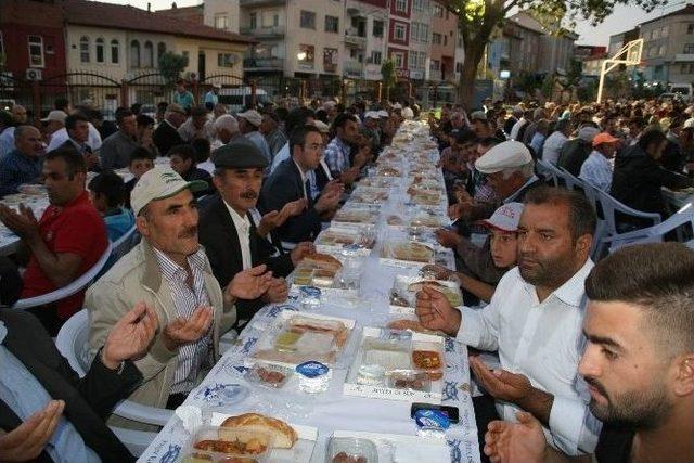 Adalet Bakanı Bekri Bozdağ: &ldquo;t&uuml;rk Milleti İlk Defa Cumhurbaşkanı&rsquo;nı Kendisi Se&ccedil;ecek&rdquo; 1