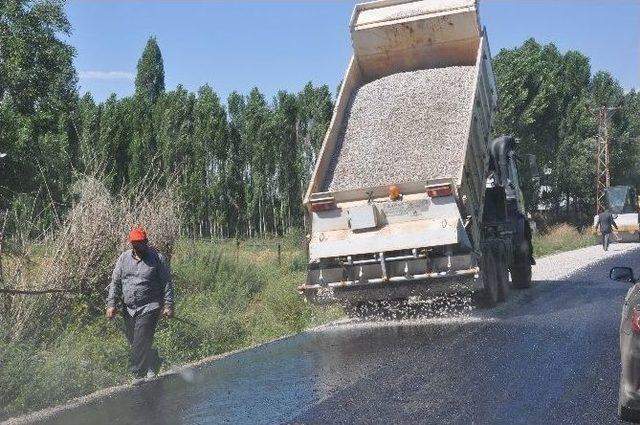 Vali Büyükersoy Asfalt Çalışmalarını İnceledi