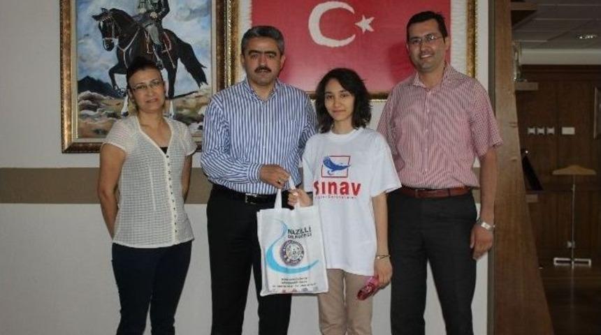 Ygs Ve Lys Başarısını Başkan Alıcık İle Paylaştı
