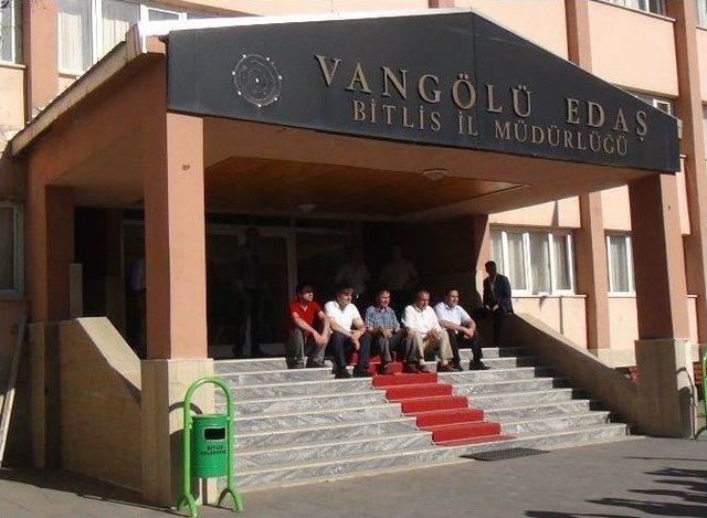 Belediye Y&ouml;netiminden Elektrik Protestosu 1