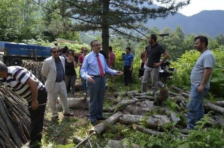Vali Su, Firak Filminin Setini Ziyaret Etti G5