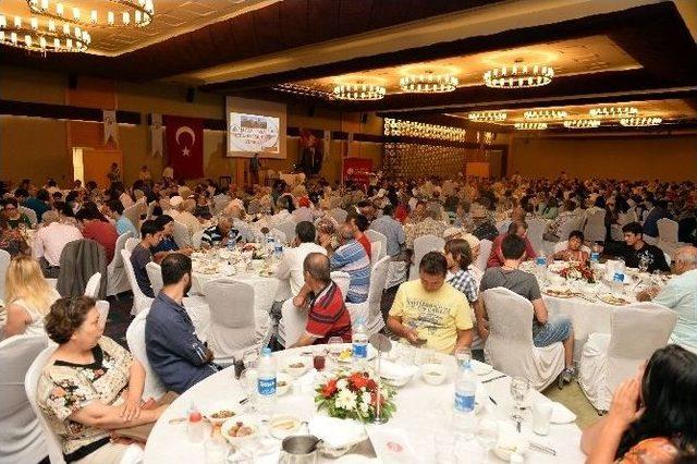 Şehit Aileleri Ve Gazilere İftar 1