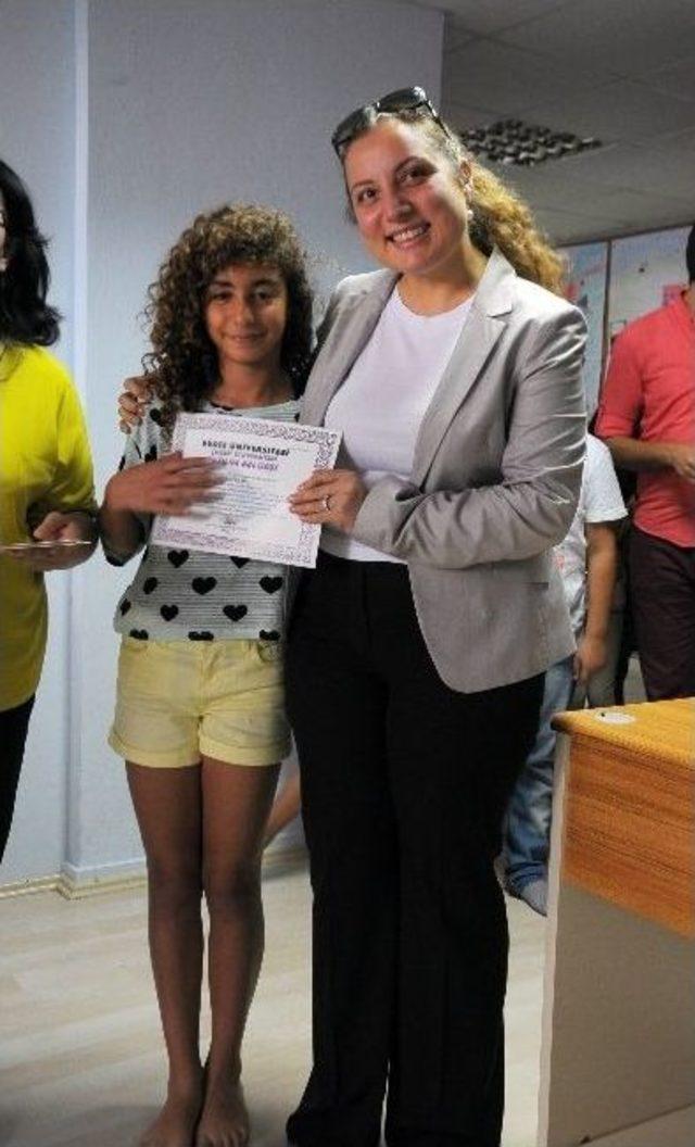 D&uuml;zceli &Ccedil;ocuklar &Uuml;niversiteli Oldu 1