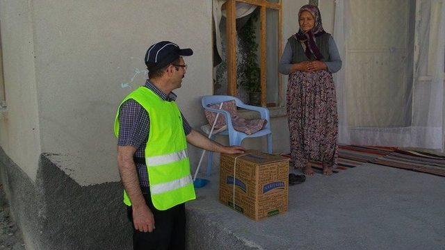 Karapınar'da Beşir Derneğinden 400 Aileye Ramazan Yardımı