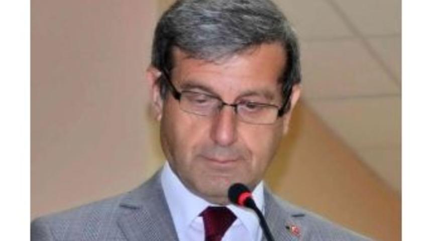 Projelerini Anlattı