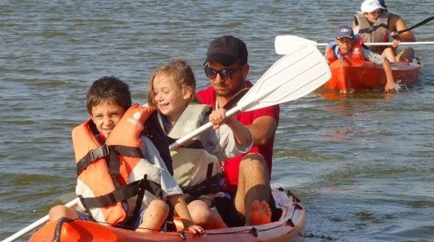 Yavrukurtlar Kampta &Ccedil;ok Eğlendi