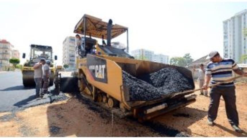 Kızıltoprak Mahallesine 4 Bin Metrekare Asfalt