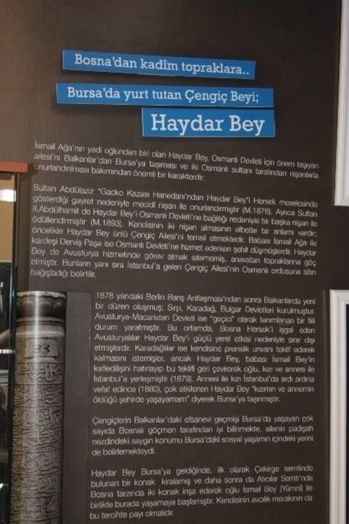 D&uuml;nyanın En Kıymetli Mendili Tesad&uuml;fen Barut Kutusundan &Ccedil;ıktı