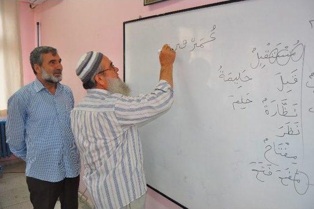 Hayalini 60 Yaşında Ger&ccedil;ekleştirdi 1