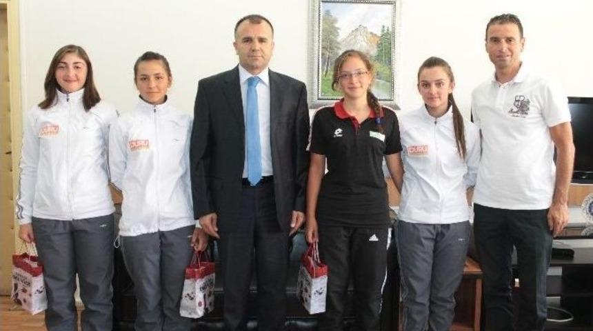 Şampiyon Bisiklet&ccedil;ilerden Sultanoğlu&rsquo;na Ziyaret