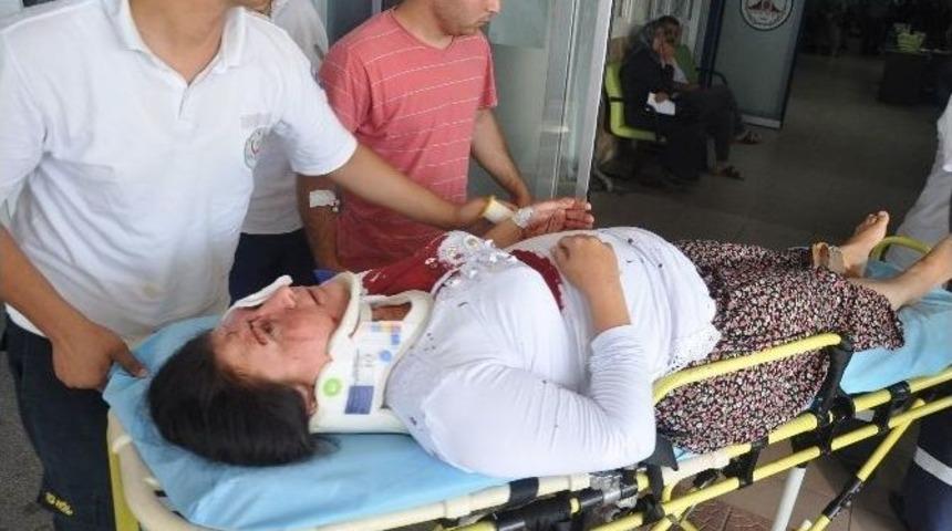 Kozan&rsquo;da Trafik Kazası: 5 Yaralı