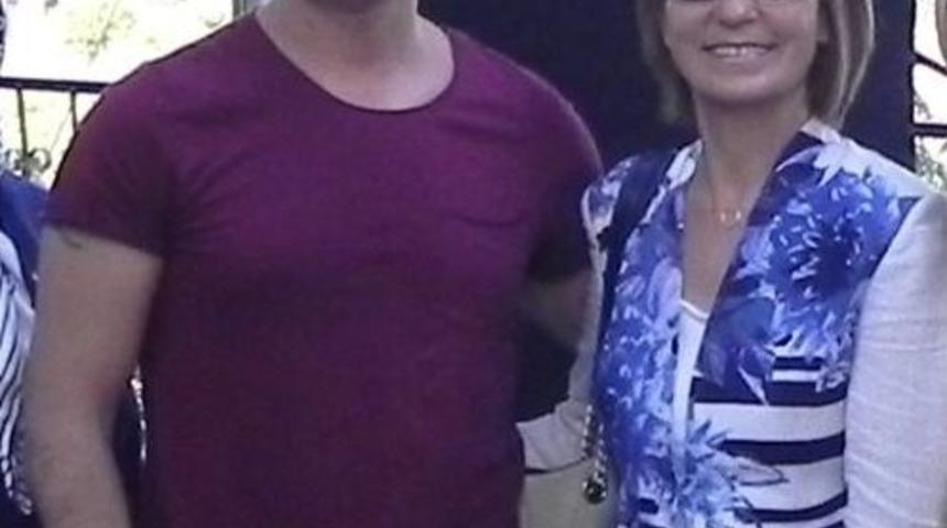 Nevin Badem, Unutursam Fısılda Ekibini Ziyaret Etti