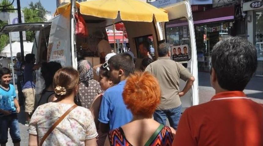 Kuşadası Belediyesi&rsquo;nin G&ouml;rev Şehitleri Anıldı