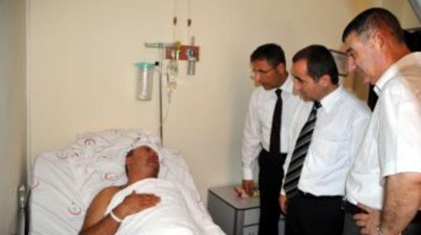 Tonbul Yaralı Polisi Ziyaret Etti