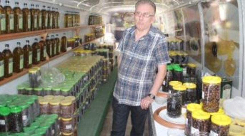 Akhisar Zeytin Otob&uuml;s&uuml; Karab&uuml;k&rsquo;te