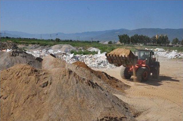 Nazilli ye Geri Dönüşümle Sağlam Yollar 1
