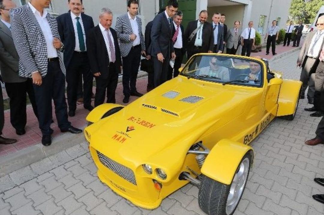 (&ouml;zel Haber) Bakan Işık'tan Borla &Ccedil;alışan Arabaya Tam Not