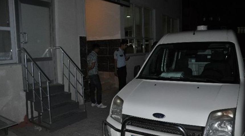 Silahıyla Kafasına Sıktı