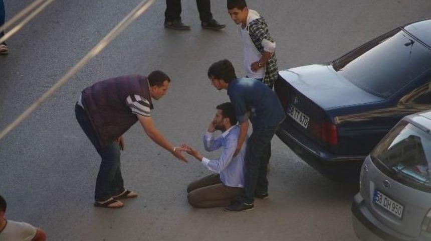 Otomobilin Çarptığı 6 Yaşındaki Kız Çocuğu Hayatını Kaybetti