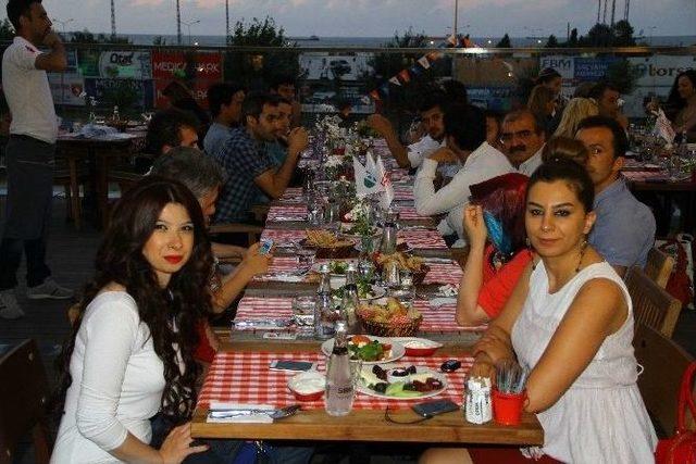 Piazza Avm’den Basın Mensuplarına İftar Yemeği