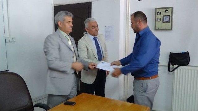 &Ccedil;aycuma&rsquo;da Başarılı Girişimcilere Kosgeb&rsquo;den Belge Verildi 1