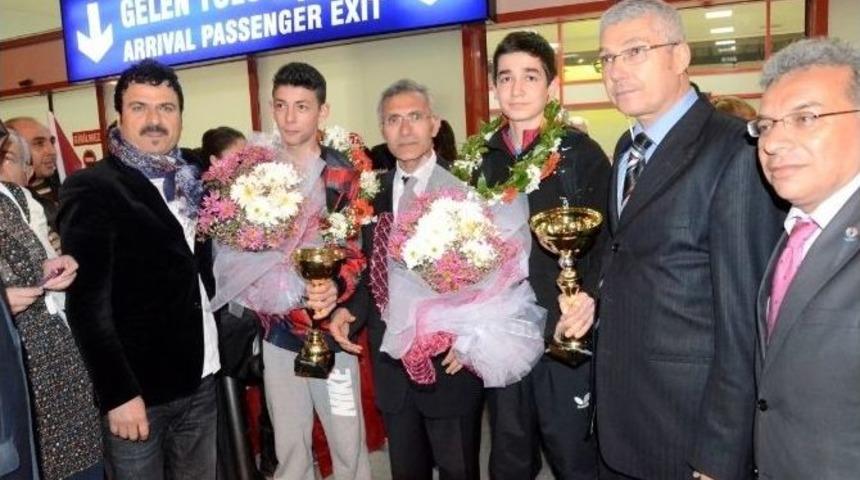 Balkan &Uuml;lkeleri Masa Tenisi Şampiyonası