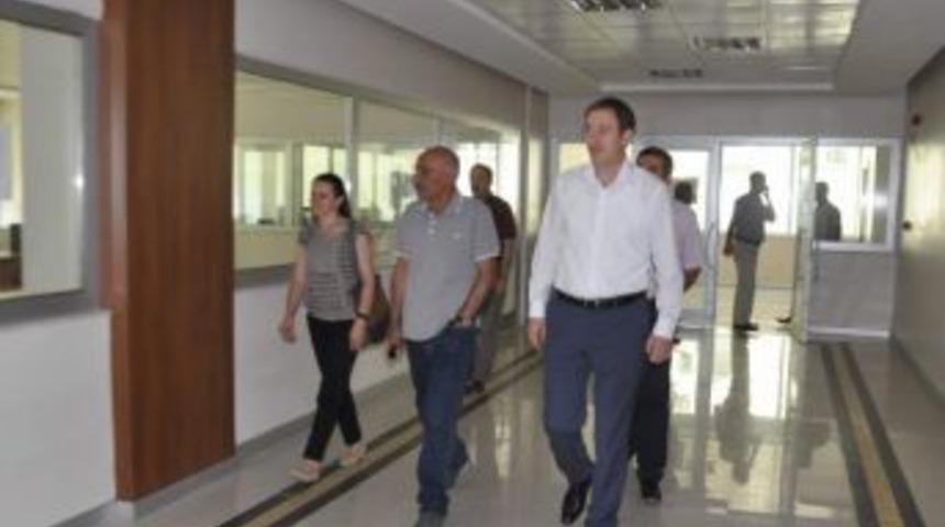 Dehap Eski Başkanından Siirt Belediyesine Ziyaret