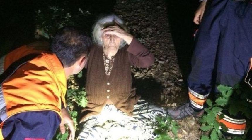 Kaybolan Yaşlı Kadın Dağlık Alanda Bulundu