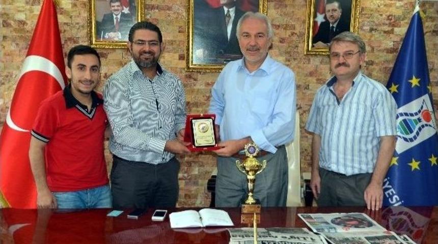 Derneklerle Bilgi Alış Verişinde Bulundu