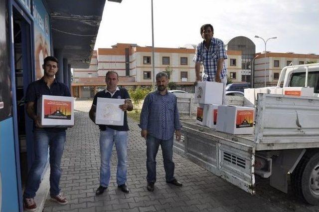 Düzce Belediyesi Ramazan Paketleri İhtiyaç Sahiplerine Ulaştırıyor