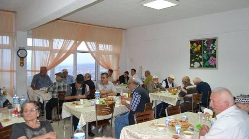 Biga Tso Huzur Evinde İftar Verdi