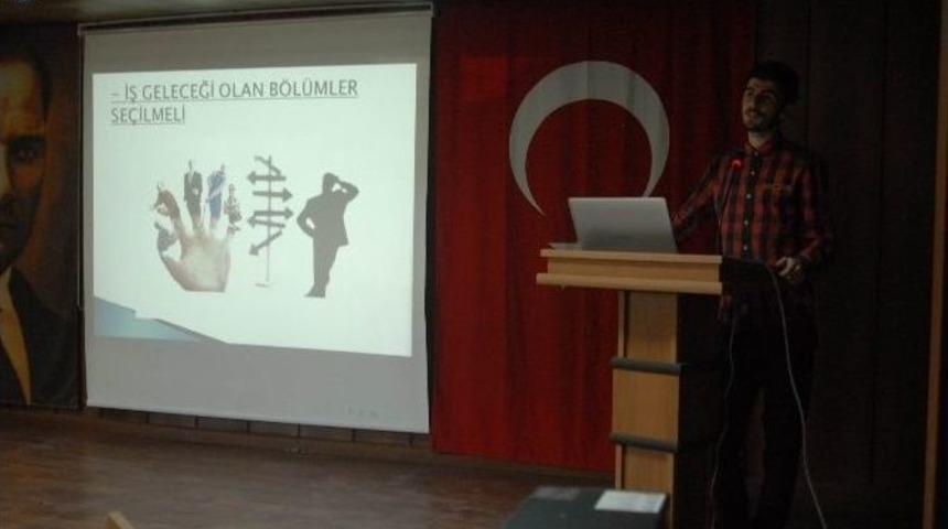 Y&uuml;ksekova&rsquo;da Tercih Paneline Yoğun İlgi