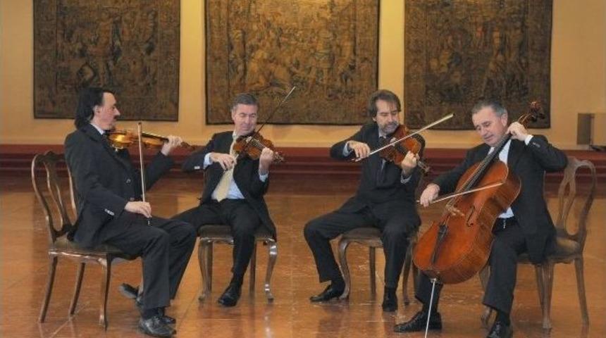 Celsus&rsquo;da Oda M&uuml;ziği Gecesi