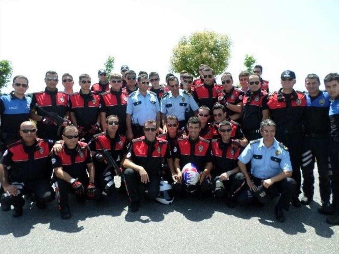 Motosikletli Polis Timleri Eğitimi Sertifika T&ouml;reni Ger&ccedil;ekleşti