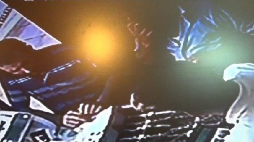 (&ouml;zel Haber) Kuyumcuları Sahte Altınla Dolandıran Şahıs G&uuml;venlik Kamerasında