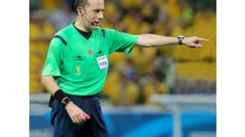 Bakan &Ccedil;ağatay Kılı&ccedil;, C&uuml;neyt &Ccedil;akır'a Başarılar Diledi