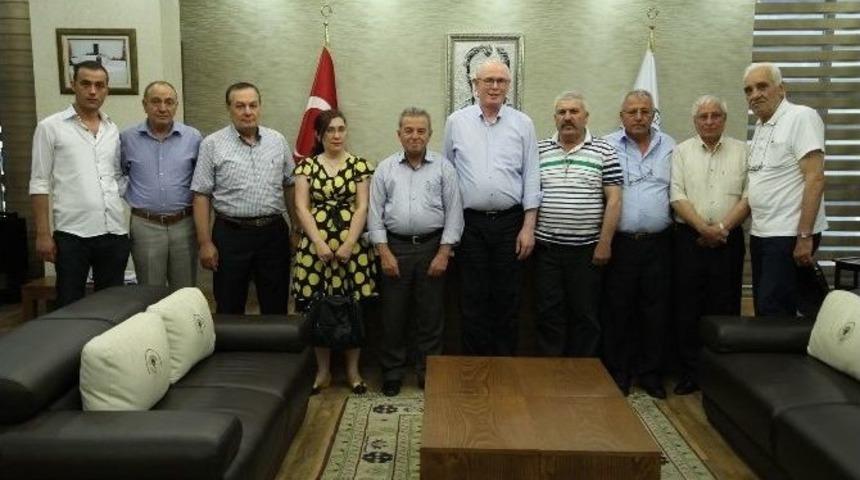 Beylikovalılar Derneği&rsquo;nden Başkan Kurt&rsquo;a Ziyaret