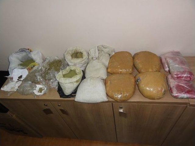 Tavuk K&uuml;mesine Uyuşturucu Baskını 1