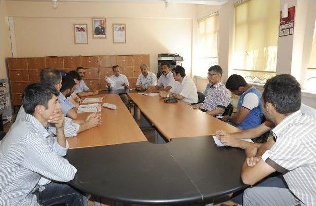 Ahlat’ta “üniversite Tercih Bürosu” Oluşturuldu 1