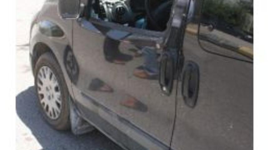 5 Saniyede 25 Bin Lirayı &Ccedil;aldılar