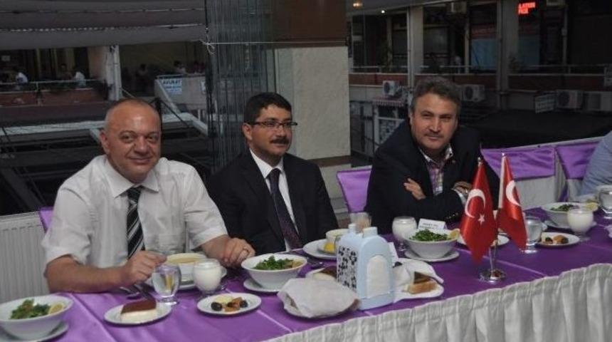 İl&ccedil;elerin &Ccedil;&ouml;p Sorununa Ortak &Ccedil;&ouml;z&uuml;m