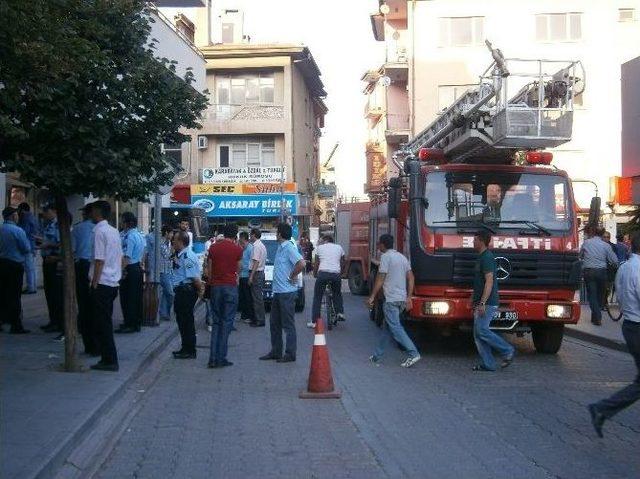 Aksaray’da Dönerci Dükkanında Yangın