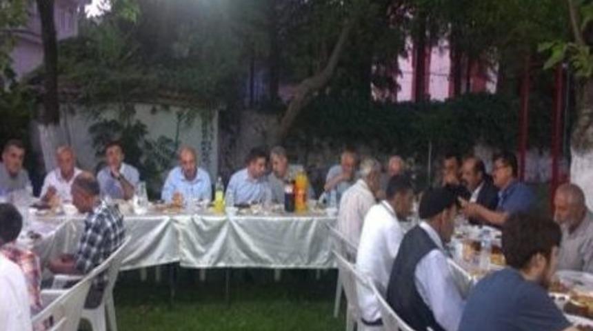 Yeşilyurt Kaymakamı Nesim Babahanoğlu İftar Yemeği Verdi